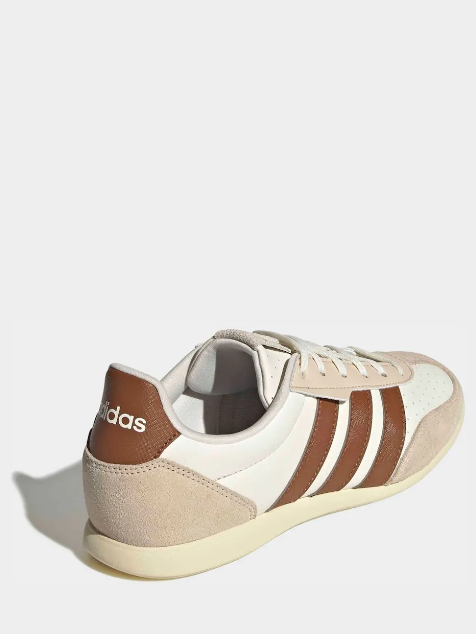 adidas Cream/White Barreda Lo Trainers