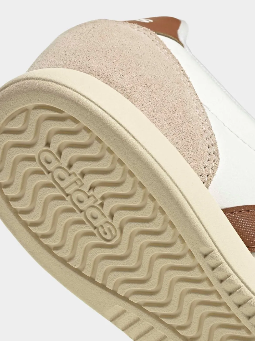 adidas Cream/White Barreda Lo Trainers
