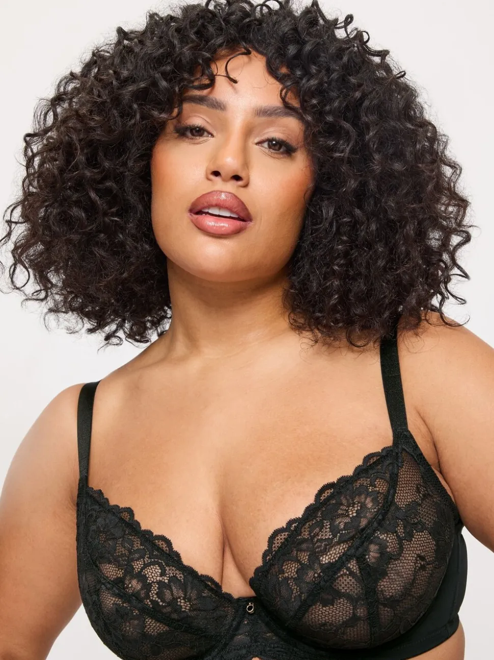 Ann Summers Black & White DD+ Non Pad Plunge Sexy Lace Underwired Bras 2 Pack
