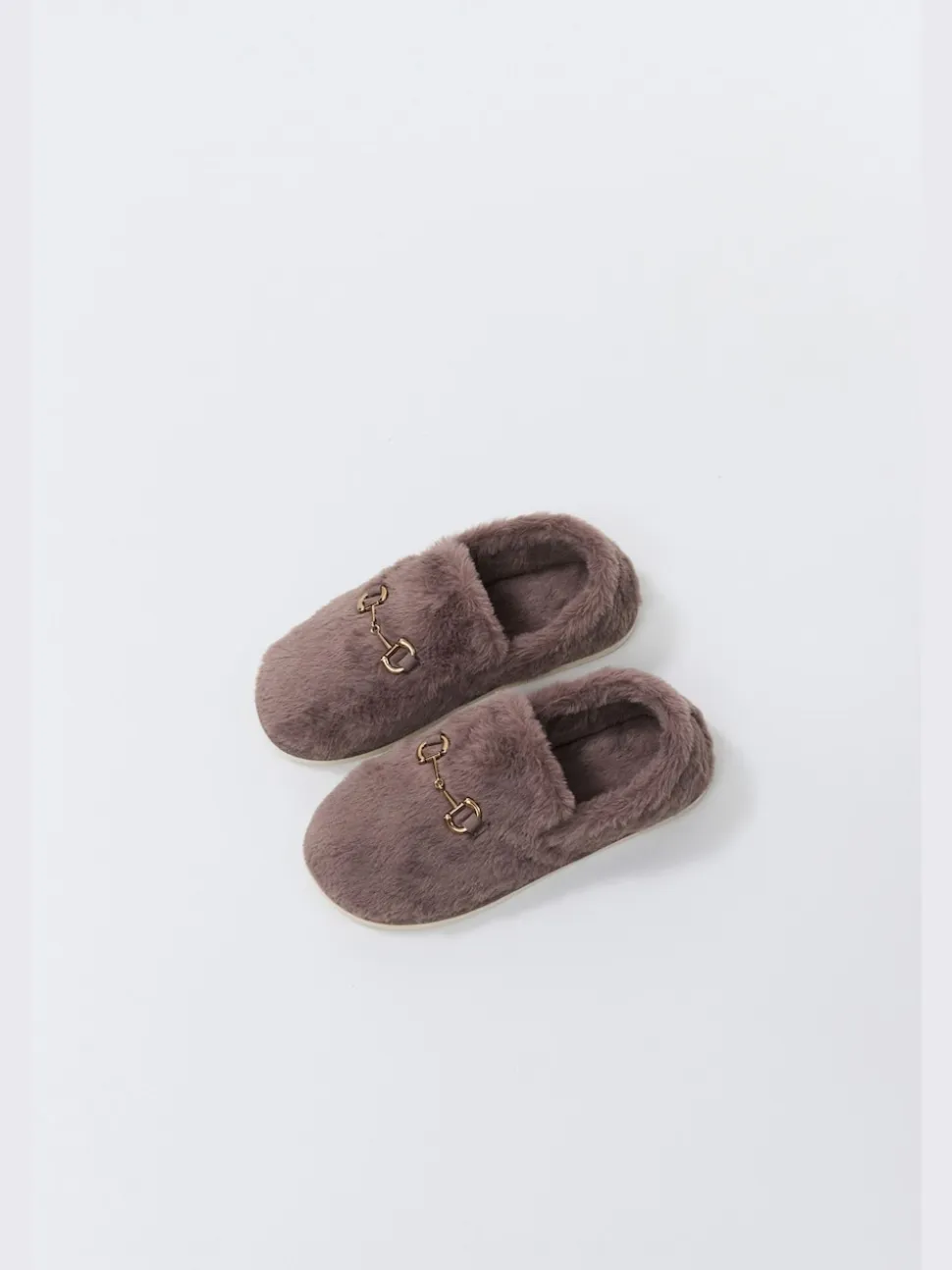 Aruelle Kelly Extra-Soft Brown Slippers
