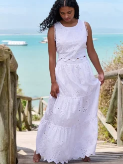 B by Ted Baker Broidery Beach White Skirt