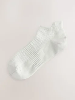 Black & White Blister Resist Trainer Socks 3 Pack