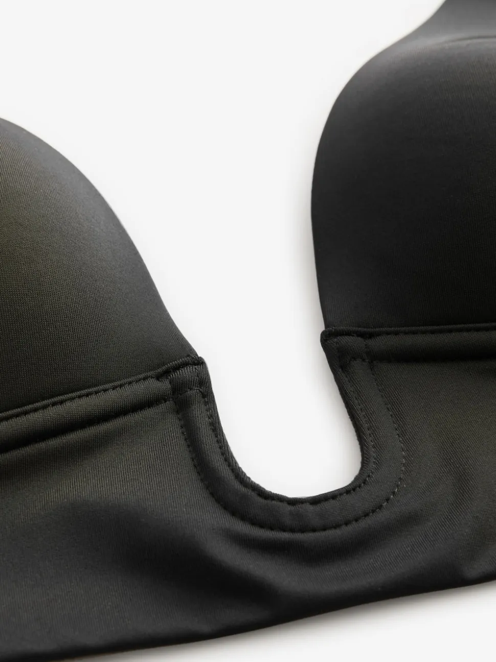 Black A-E Deep Plunge Multiway Bra