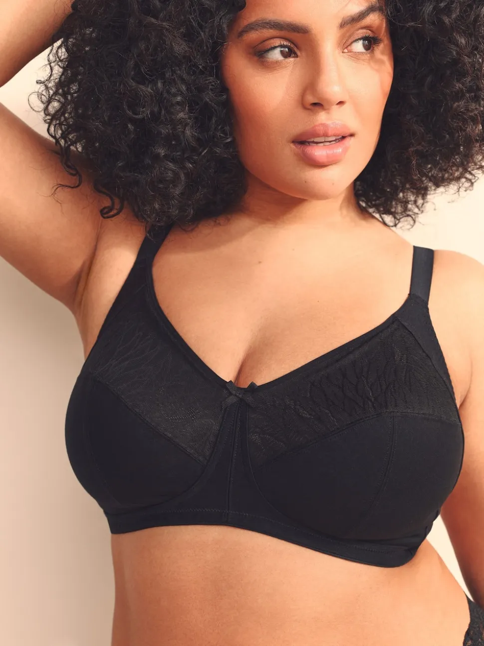 Black B-H Total Support Full Cup Non Wire Cotton Ultimate Comfort Bra