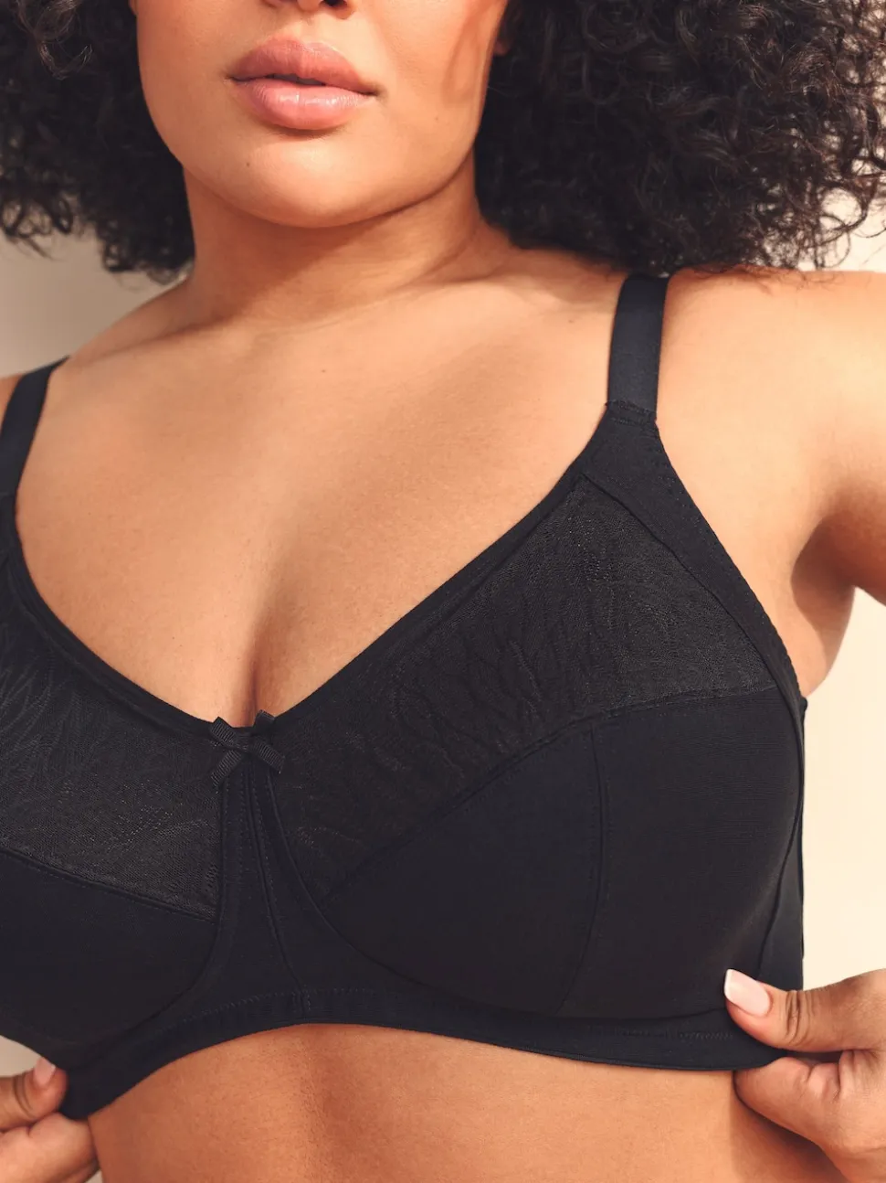 Black B-H Total Support Full Cup Non Wire Cotton Ultimate Comfort Bra