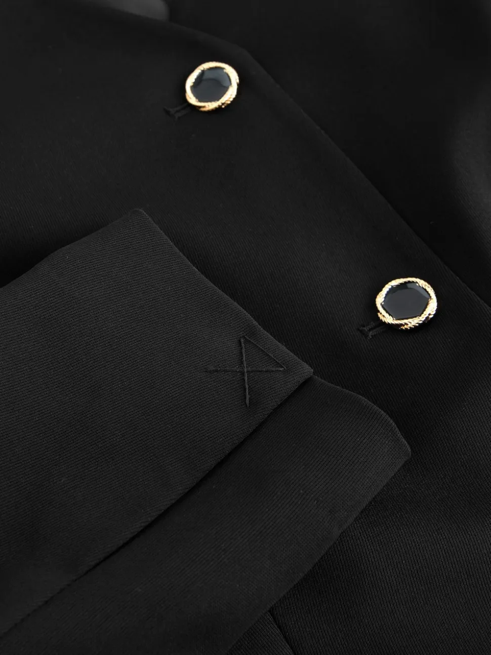 Black Collarless V-Neck Blazer