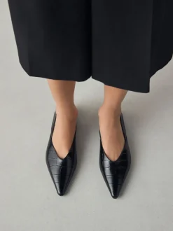 Black Croc Effect Premium Leather Pointed Toe Ballerinas