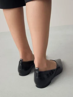 Black Croc Effect Premium Leather Pointed Toe Ballerinas