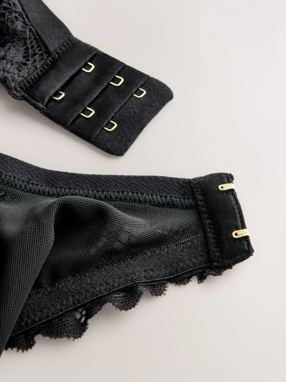 Black DD+ Pad Balcony Lace Ultimate Comfort Bra