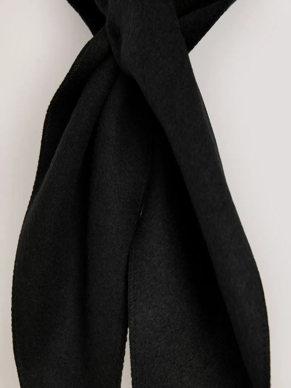 Black Felt Triangle Scarf