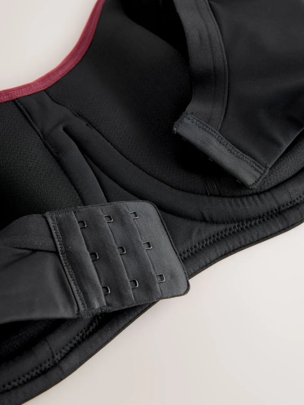 Black F-K Ultimate Support Cushioned Comfort Wired High Impact Sports Bra