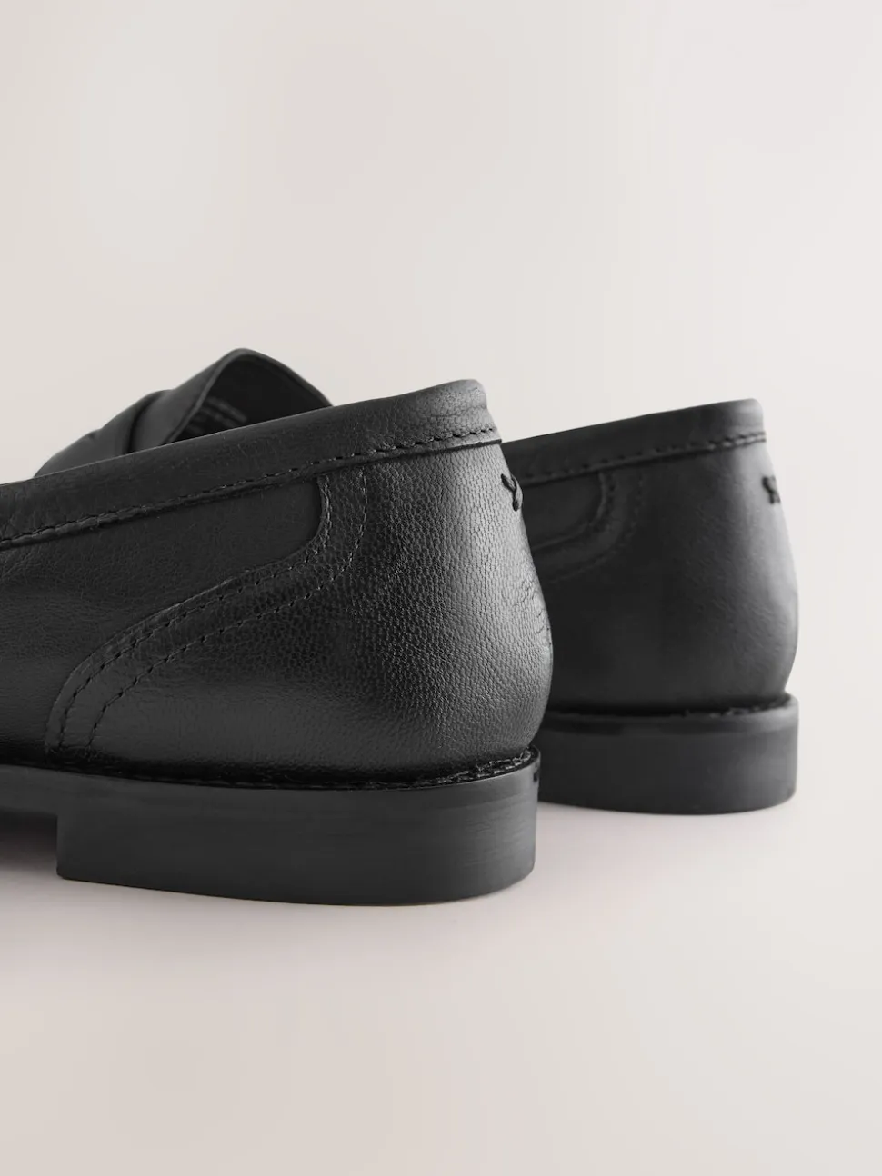 Black Forever Comfort® Leather Ruched Saddle Loafers