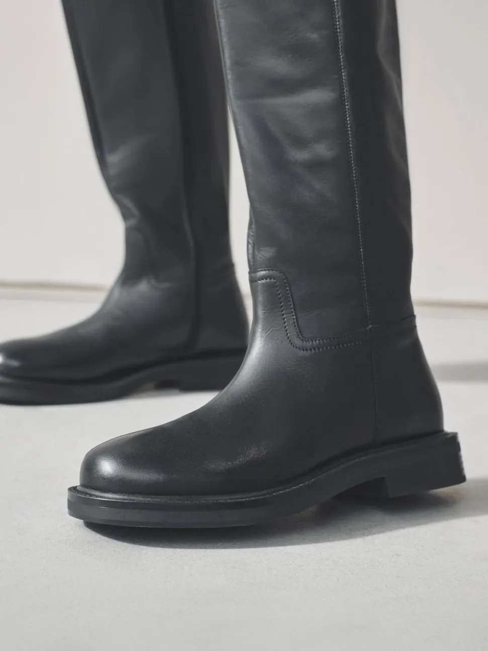 Black Forever Comfort® Leather Round Toe Chunky Knee High Boots
