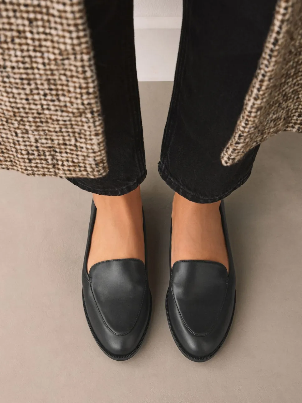 Black Forever Comfort® Low Cut Loafers
