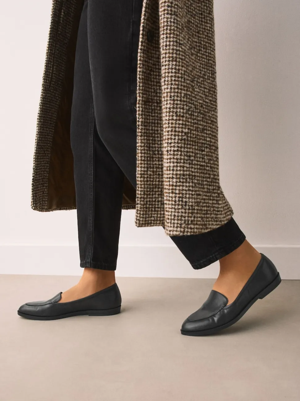 Black Forever Comfort® Low Cut Loafers
