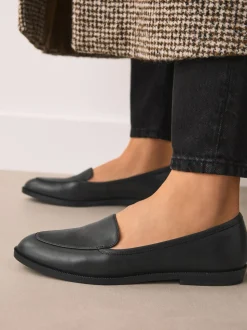 Black Forever Comfort® Low Cut Loafers