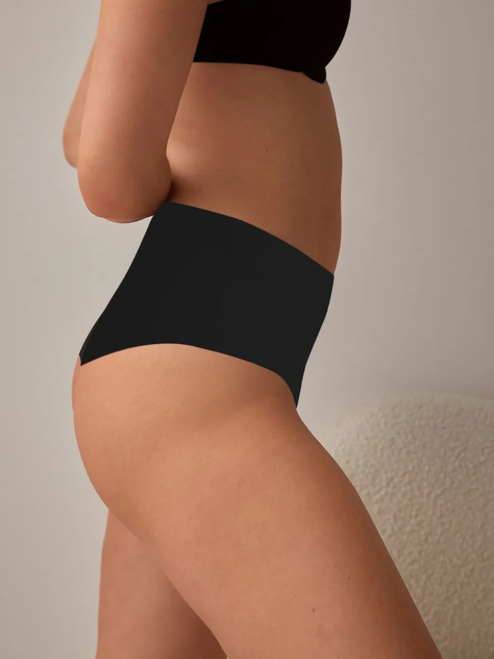 Black High Rise High Leg No VPL Tummy Control Shaping Knickers