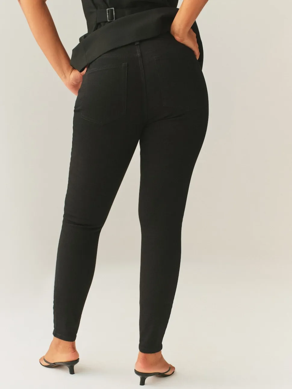 Black Hourglass Mid Rise Skinny Jeans