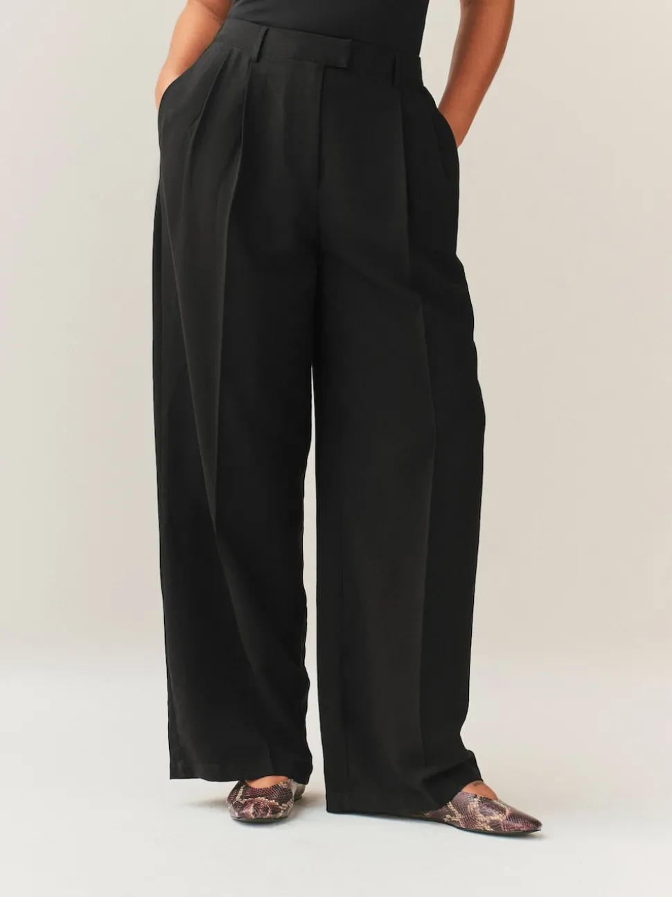 Black Hourglass Wide Leg Tailored Trousers