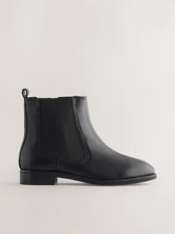 Black Leather Extra Wide Fit Forever Comfort® Chelsea Ankle Boots
