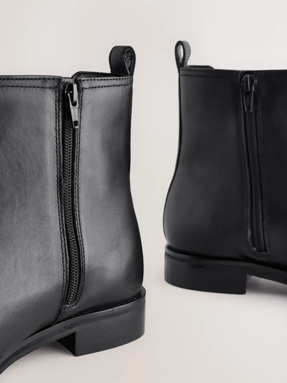 Black Leather Extra Wide Fit Forever Comfort® Chelsea Ankle Boots