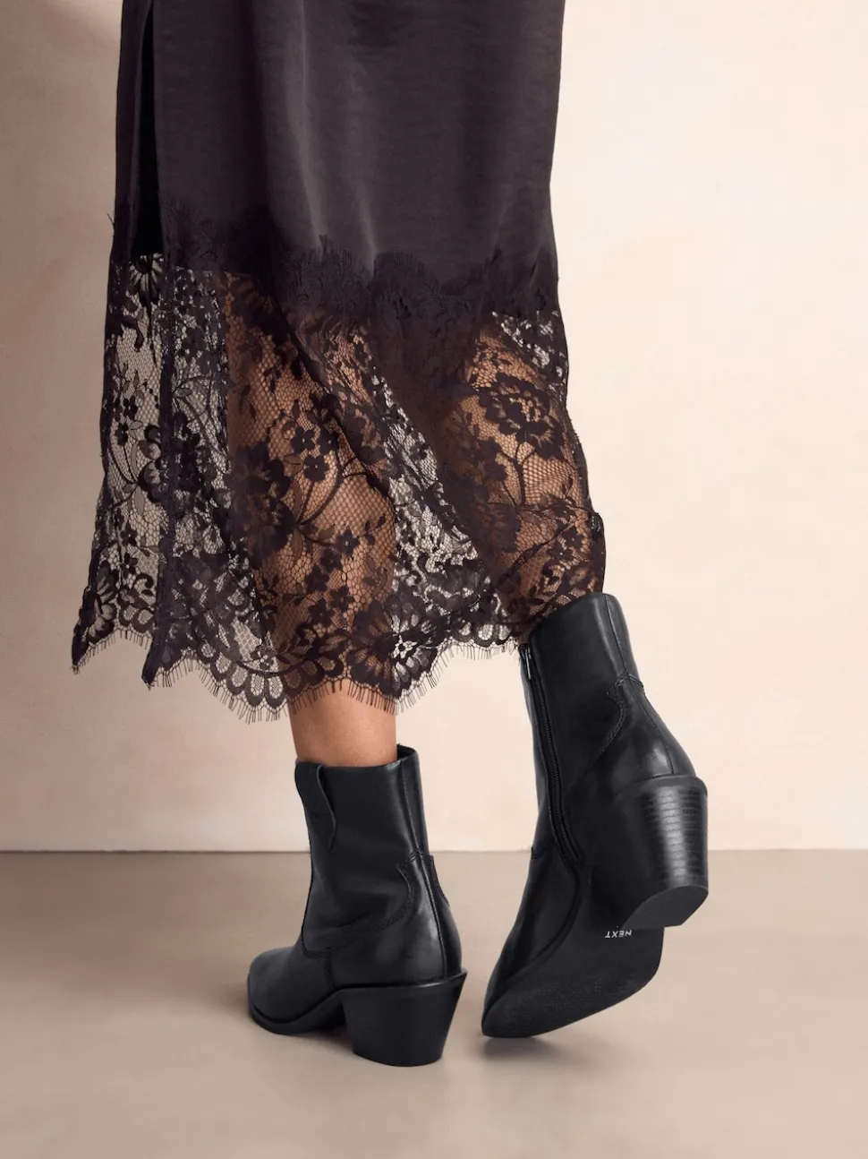 Black Leather Standard/Wide Fit Cowboy Block Heel Ankle Boots