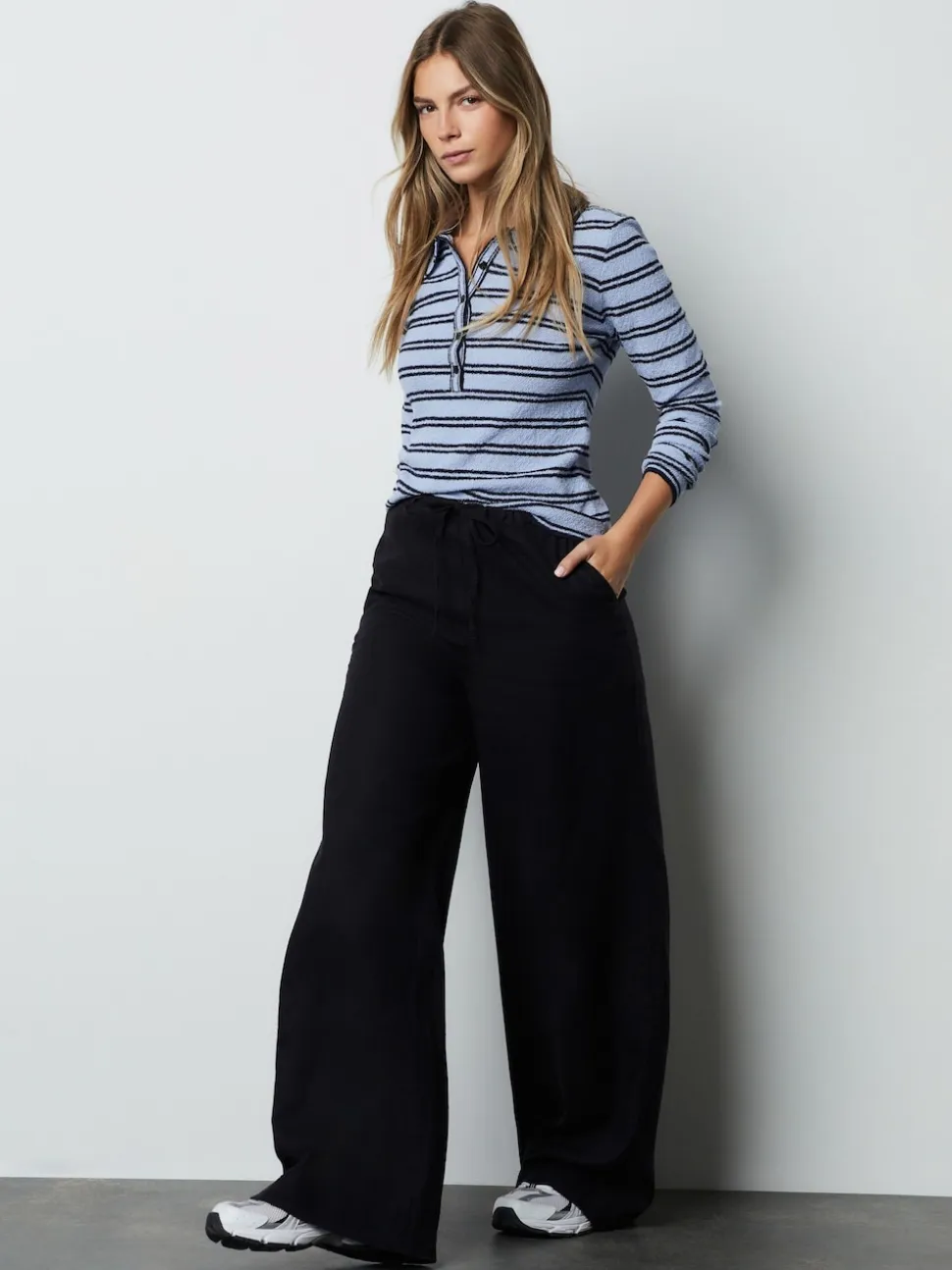 Black Linen Blend Wide Leg Trousers