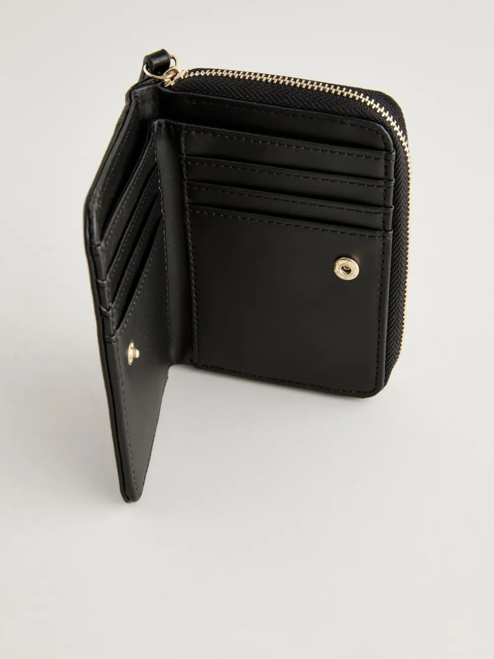 Black Midi Zip Around Purse