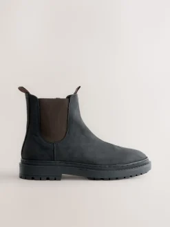 Black Oiled Leather Forever Comfort® Round Toe Chelsea Boots