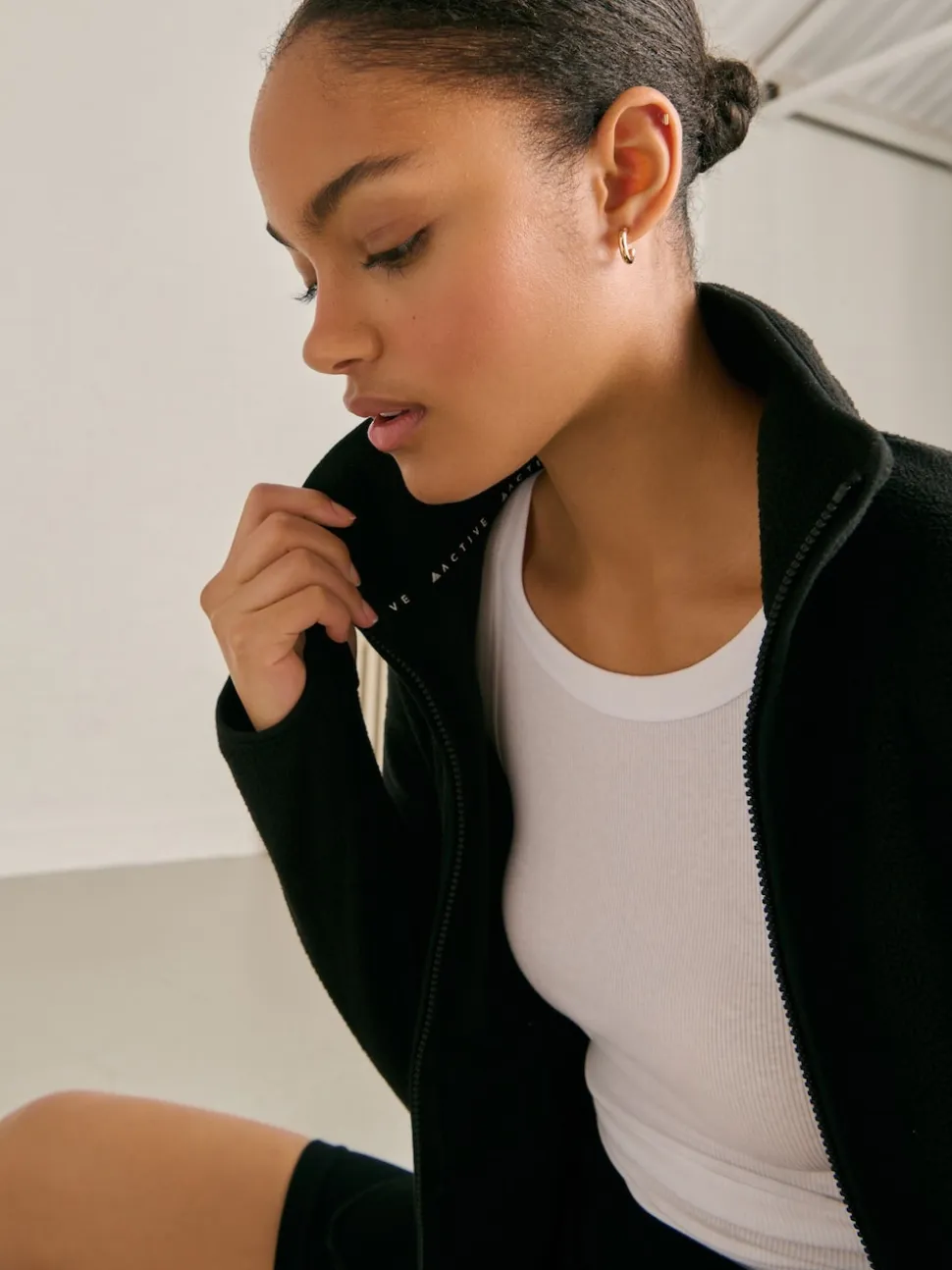 Black Outdoor Lightweight Fleece