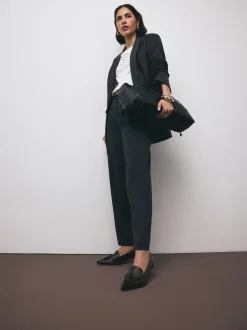 Black Premium Leather With Motionflex Point Toe Tassel Heels Loafers