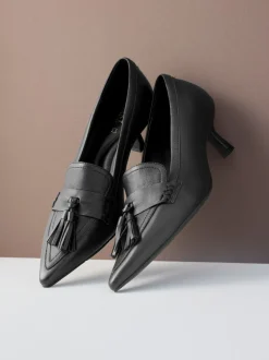 Black Premium Leather With Motionflex Point Toe Tassel Heels Loafers