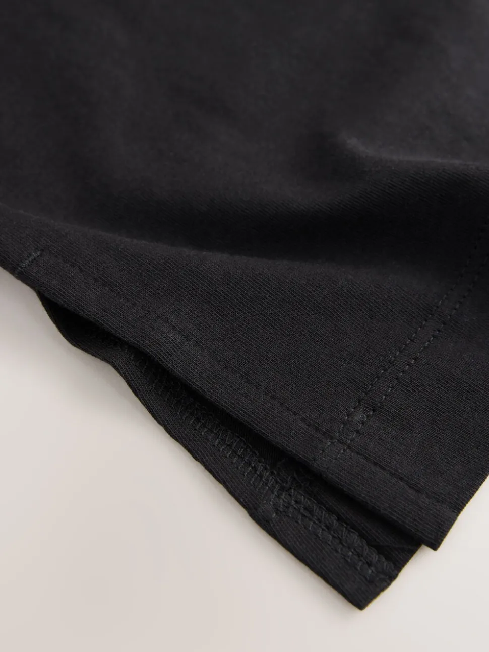 Black Relaxed Boxy Elbow Length Crew Neck T-Shirt
