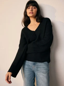 Black Ribbed V-Neck Knitted Jumper