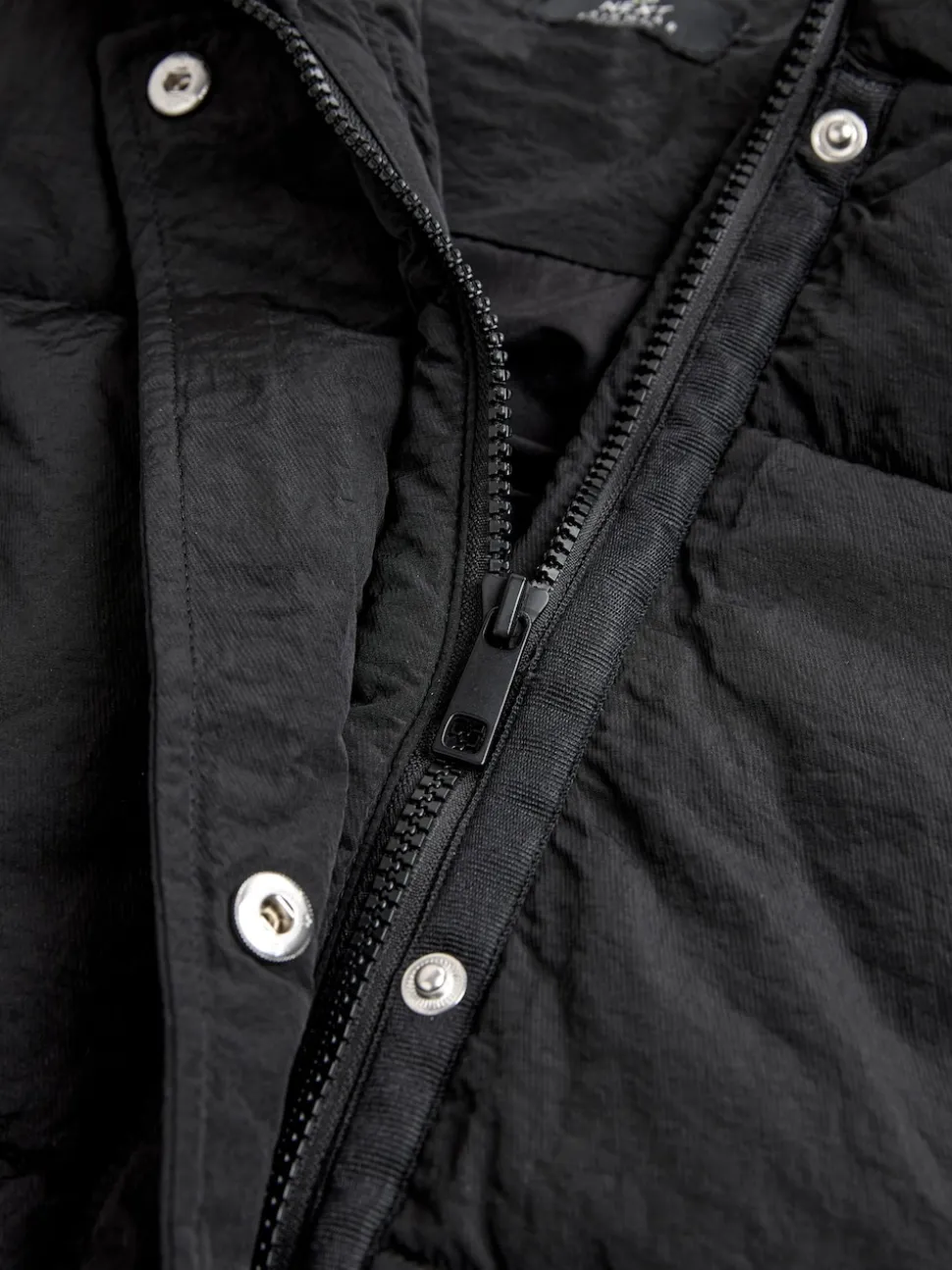 Black Shower Resistant Knit Collar Hooded Padded Gilet