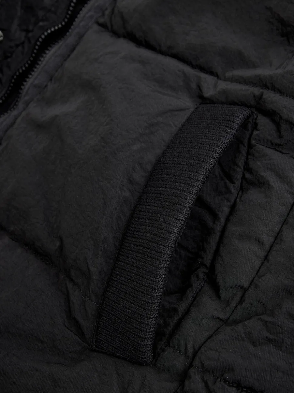 Black Shower Resistant Knit Collar Hooded Padded Gilet