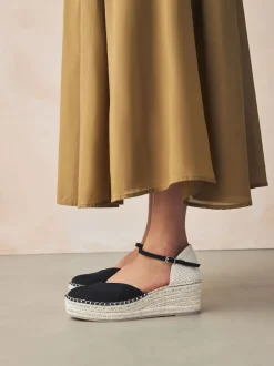 Black Standard/Wide Fit Closed Toe Platform Espadrille Wedges