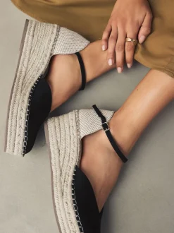 Black Standard/Wide Fit Closed Toe Platform Espadrille Wedges