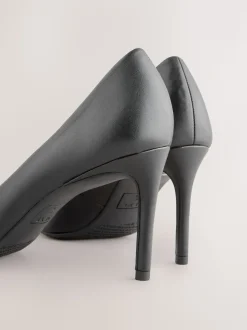 Black Standard/Wide Fit Leather Mid Court Shoes
