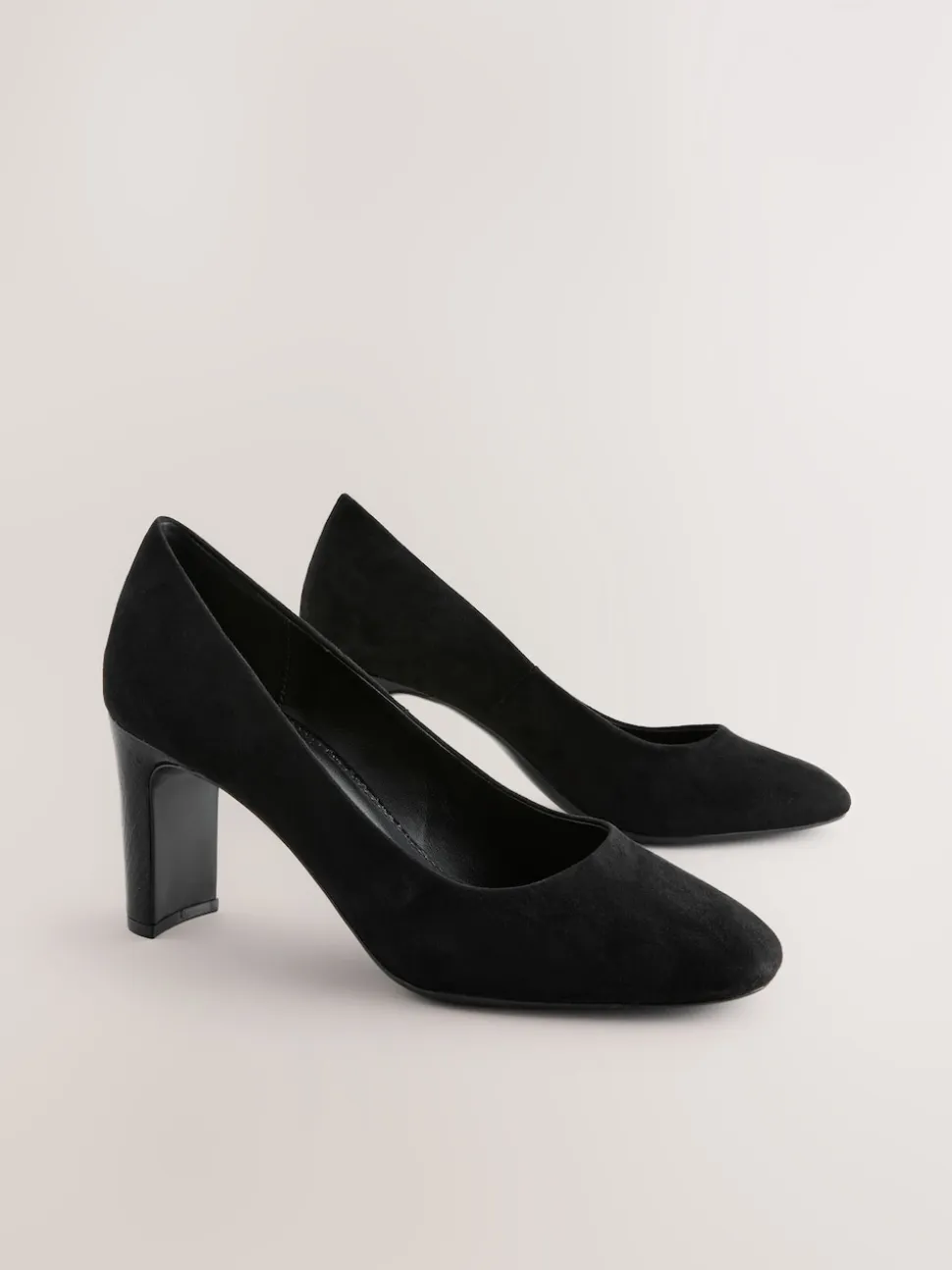 Black Standard/Wide Fit Round Toe Block Court Shoes