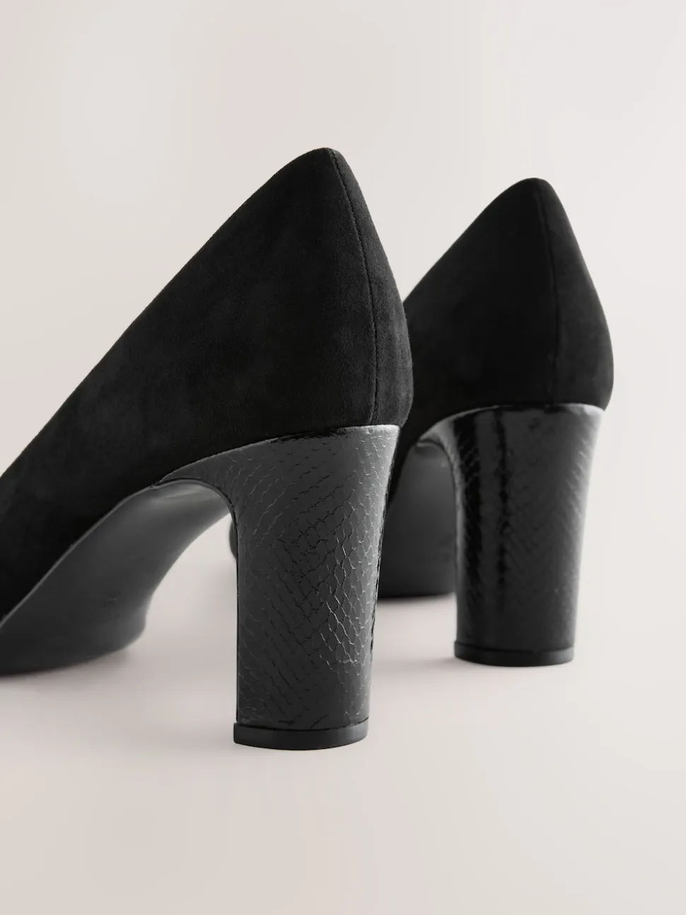 Black Standard/Wide Fit Round Toe Block Court Shoes