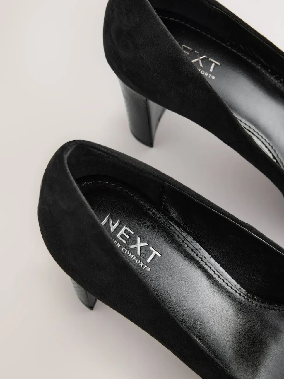 Black Standard/Wide Fit Round Toe Block Court Shoes