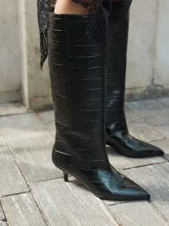 Black Textured Forever Comfort® Knee High Underset Heel Boots