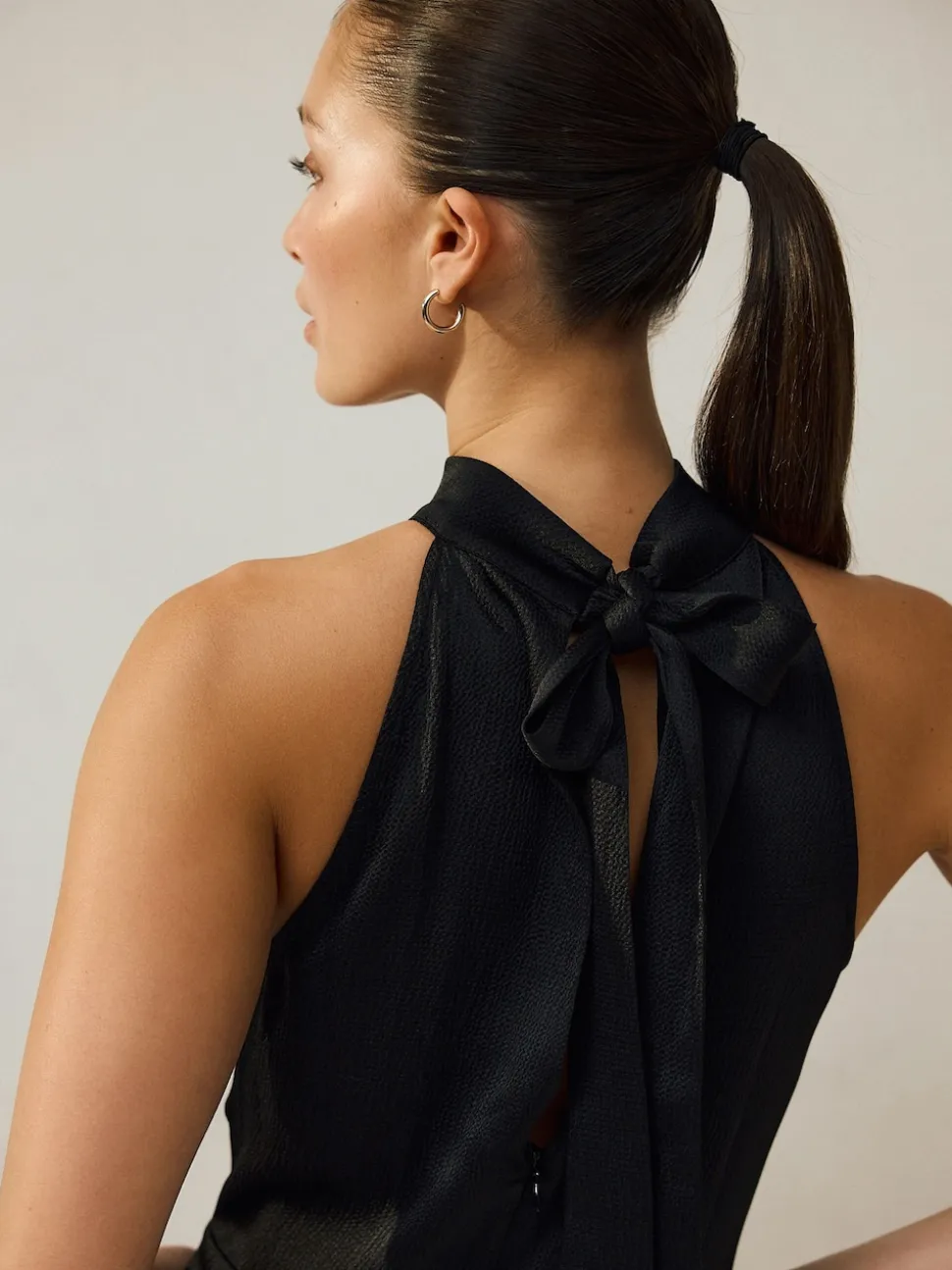 Black Textured Satin Halter Sleeveless Midi Dress