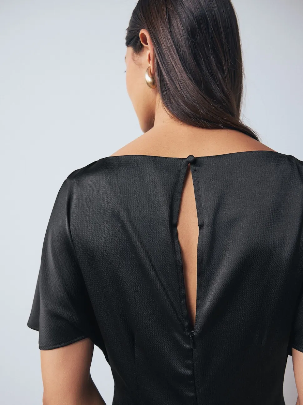 Black Textured Satin Short Sleeve Twist Front Midi Dress
