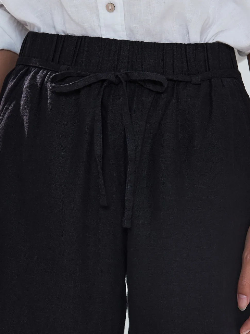 Black Tie Waist Linen Blend Culottes