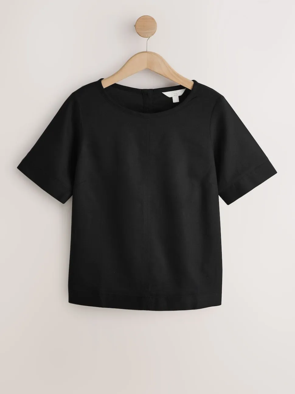 Black T-Shirt With Linen
