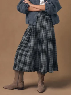 Black/Grey Gingham Midi Kilt Skirt