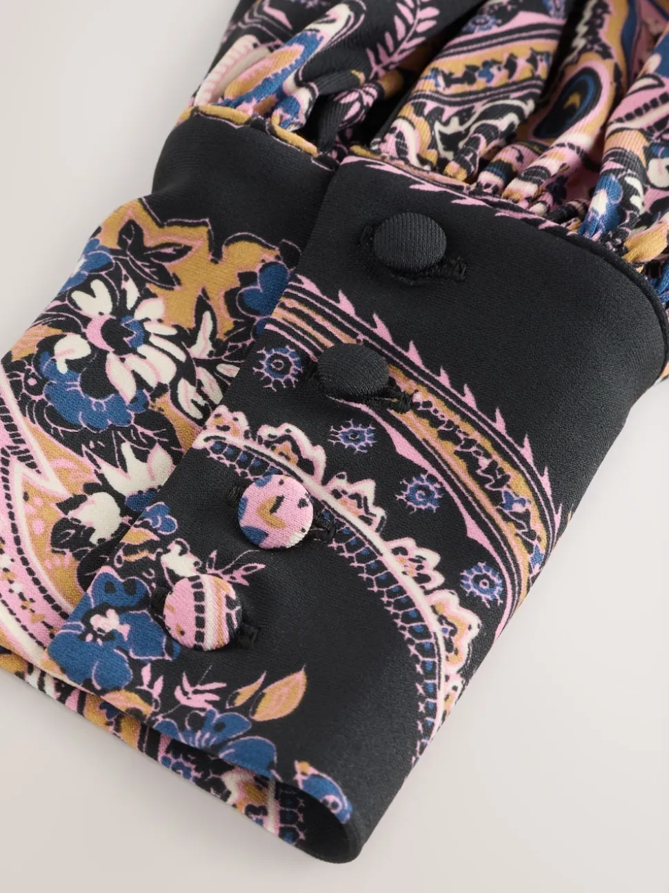 Black/Pink Paisley Long Sleeve Twist Neck Jersey Blouse