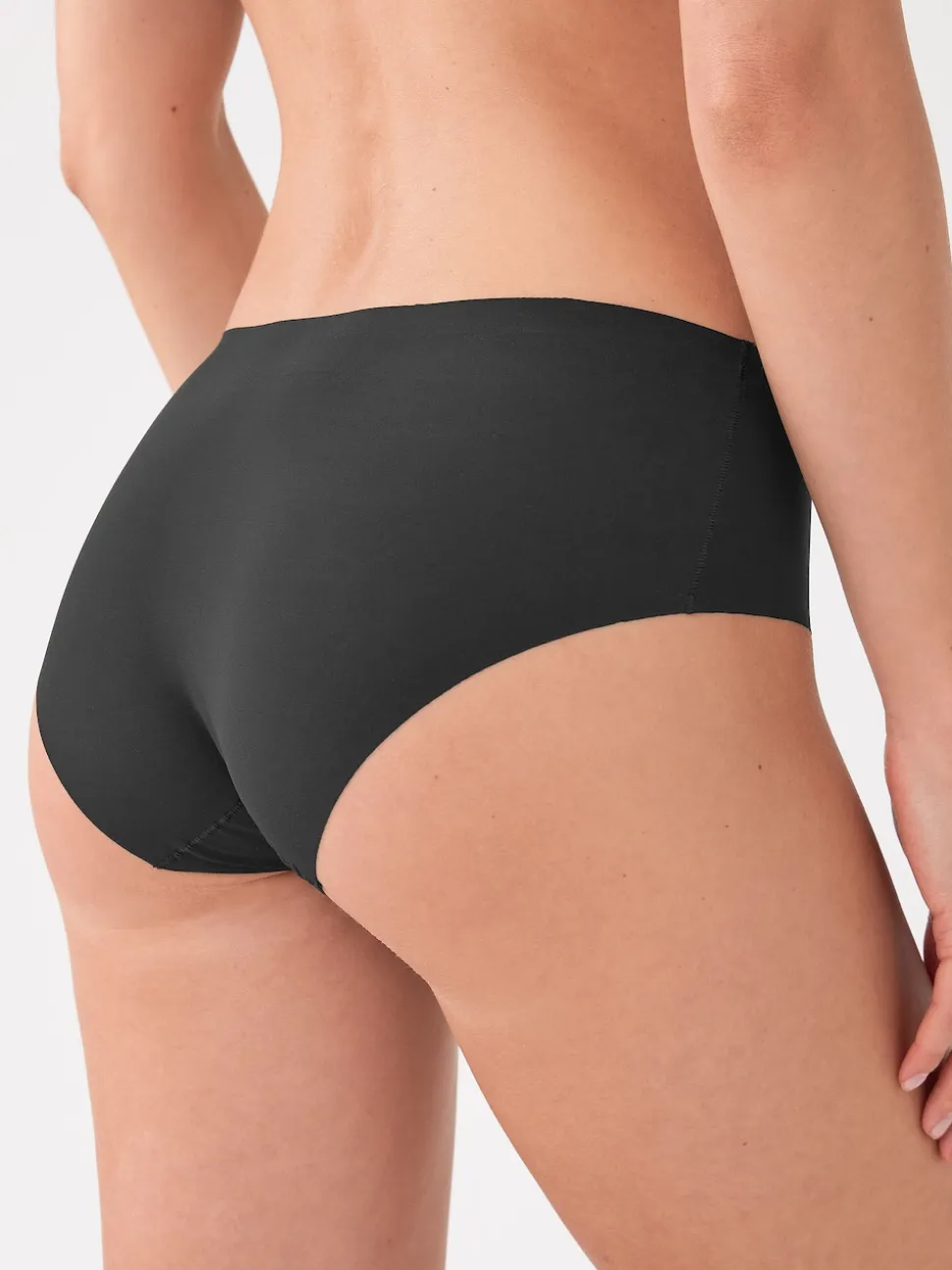 Black/Praline Nude/Chocolate Nude Short No VPL Comfort Knickers 3 Pack